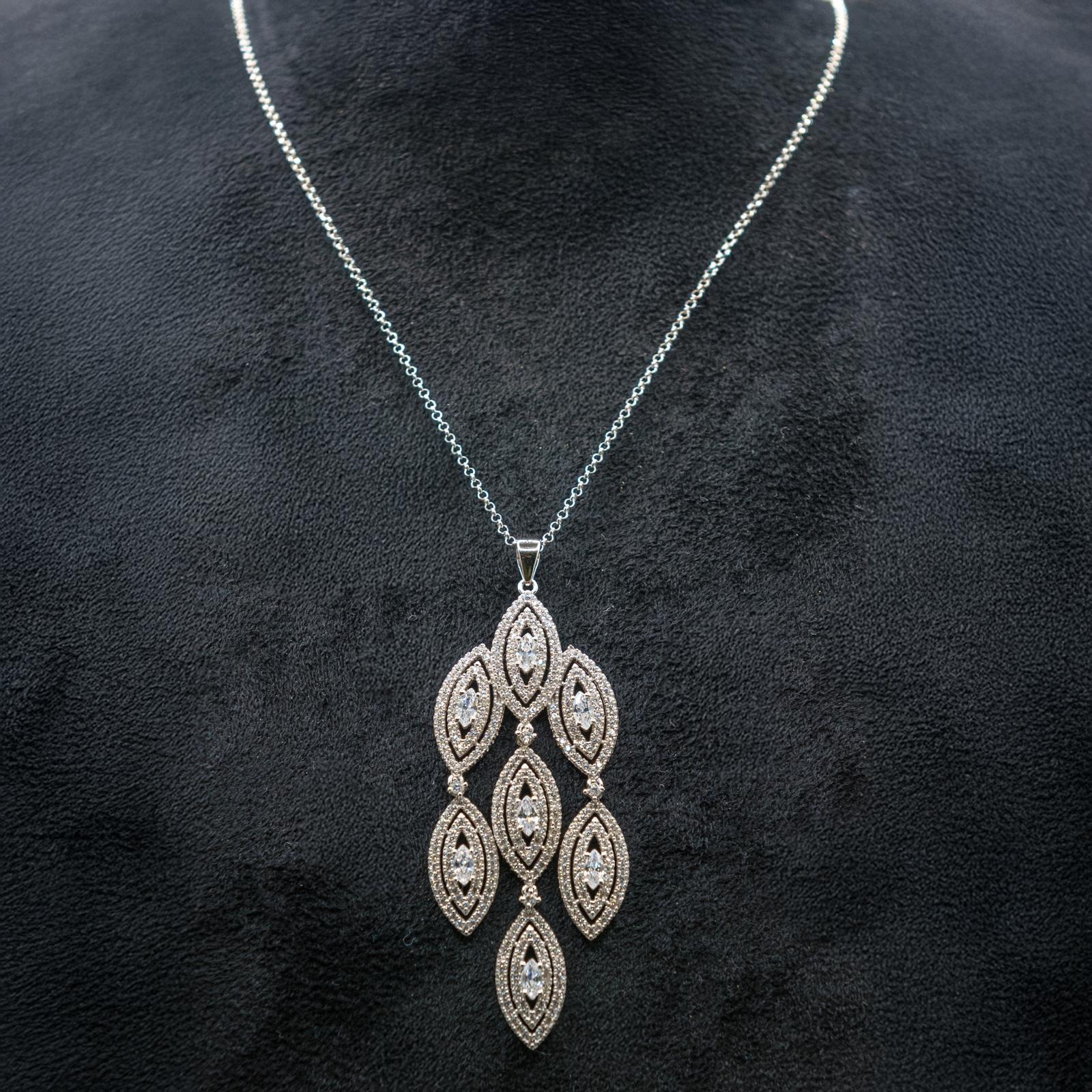 Collana Gocce Eleganti Byblos