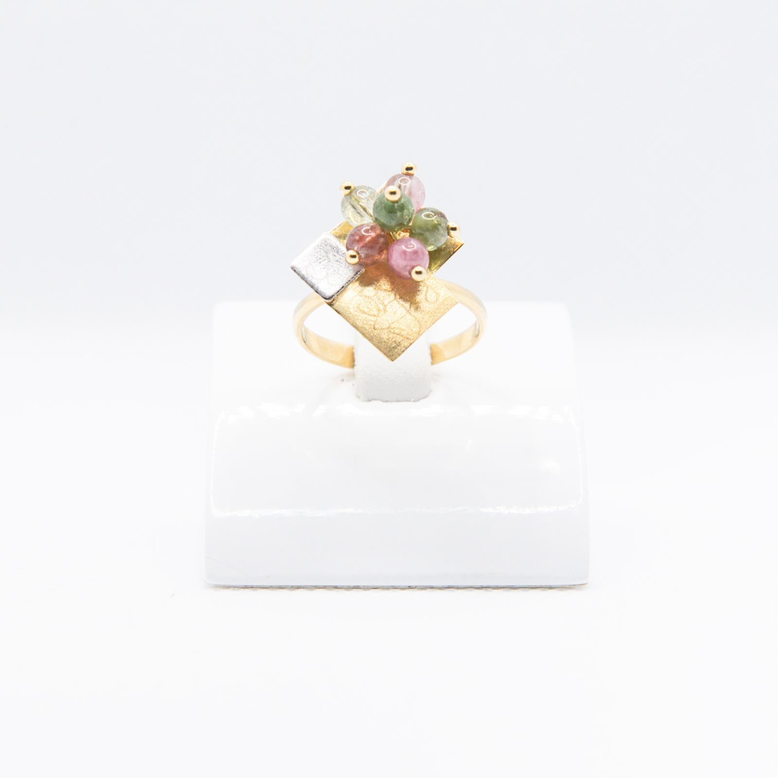 Anello Sharon